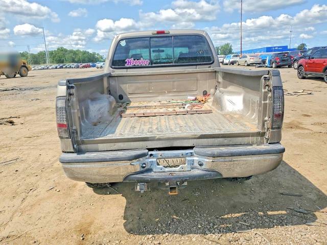 Photo 6 from auction – 2002 FORD F250 with VIN 1FTNW21F42ED32256