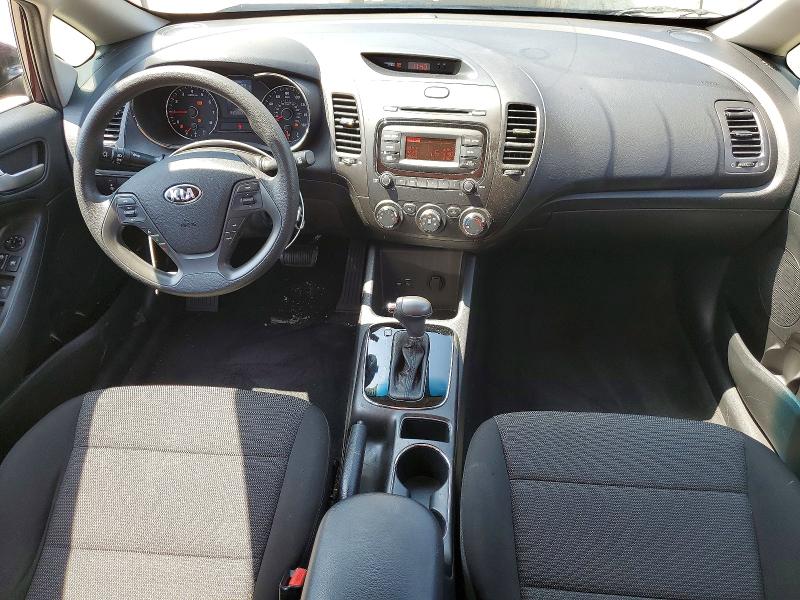 Photo 8 from auction – 2017 KIA FORTE with VIN 3KPFK4A72HE103723