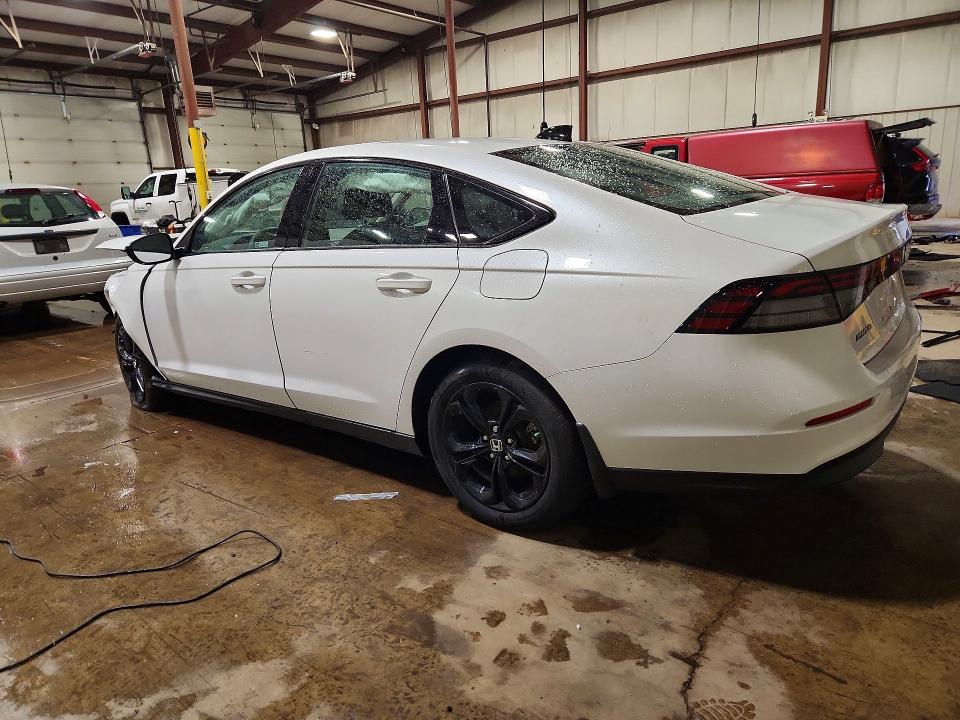 Photo 2 from auction – 2025 HONDA ACCORD with VIN 1HGCY1F46SA014702
