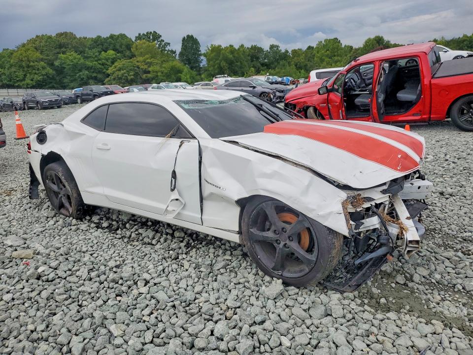 Photo 4 from auction – 2015 CHEVROLET CAMARO with VIN 2G1FD1E31F9103989