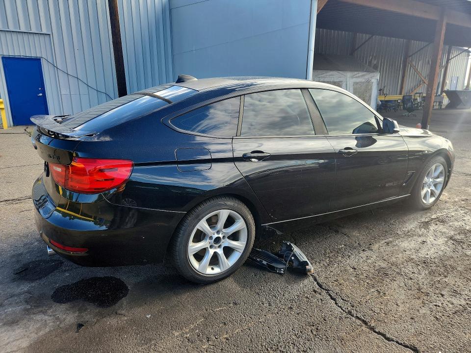 Photo 3 from auction – 2015 BMW 335 with VIN WBA3X9C50FD868969