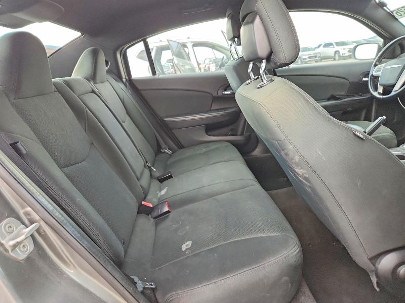 Снимка 10 от търг – 2012 CHRYSLER 200 с VIN 1C3CCBBB2CN120764
