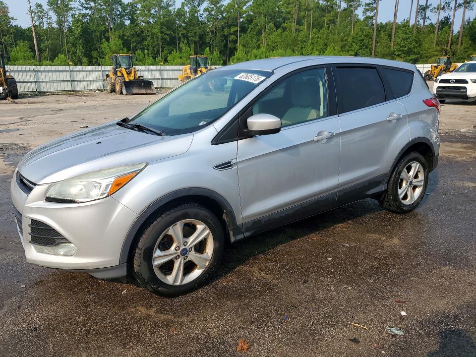 FORD ESCAPE 2014 with VIN 1FMCU0G95EUD55943 - Photo from auction