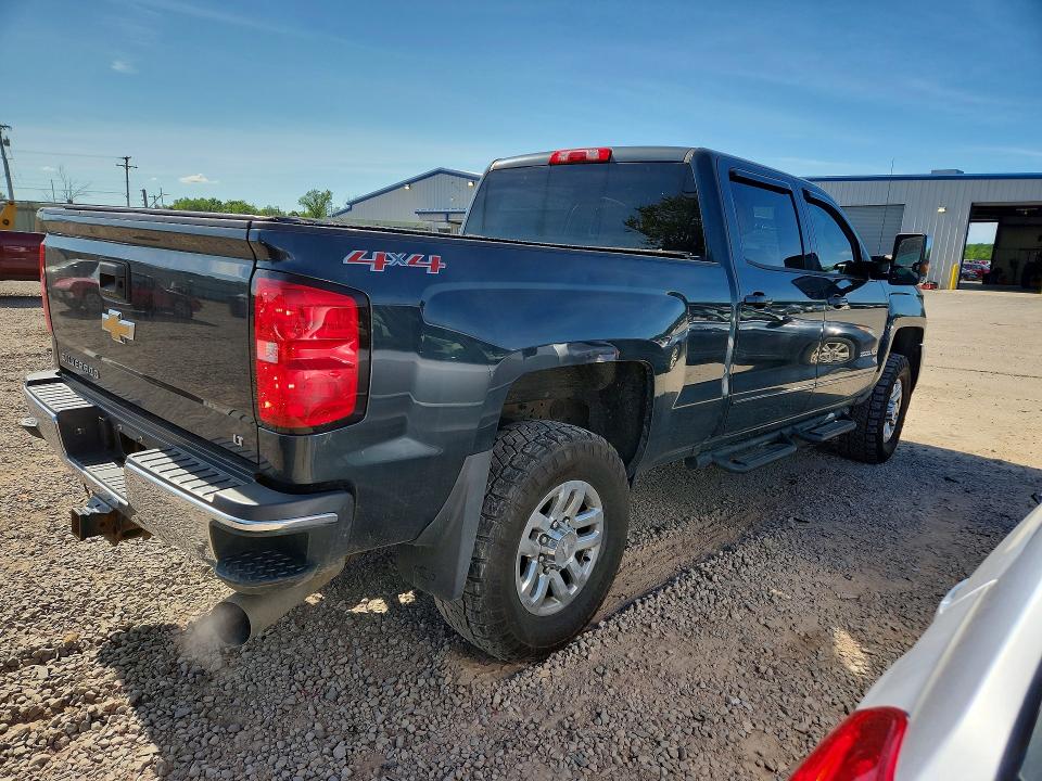 Photo 3 from auction – 2017 CHEVROLET SILVERADO with VIN 1GC1KVEY1HF192614