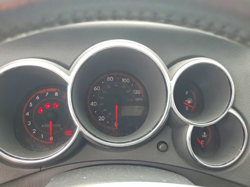 Photo 9 from auction – 2008 TOYOTA MATRIX with VIN 2T1KR32E88C704246