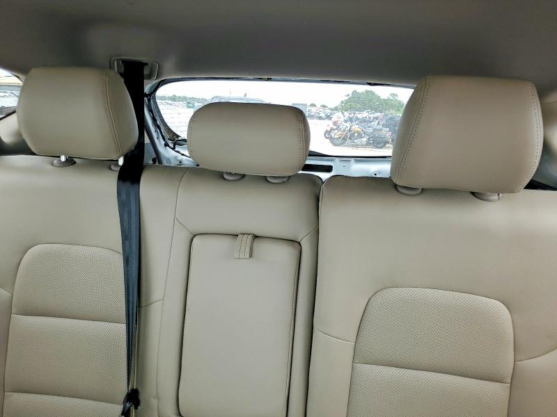 Photo 10 from auction – 2021 HYUNDAI TUCSON with VIN KM8J33A45MU285853