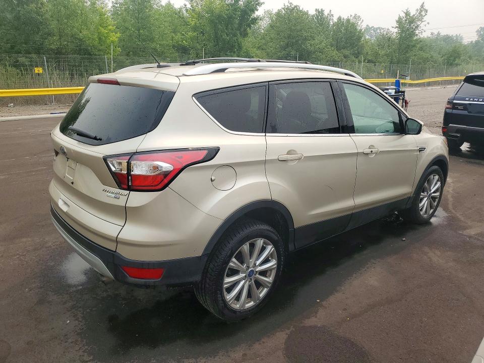 Photo 3 from auction – 2017 FORD ESCAPE with VIN 1FMCU9J96HUD47464