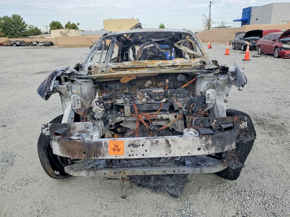 Photo 5 from auction – 2023 FORD MUSTANG MACH-E with VIN 3FMTK2SU3PMA98866