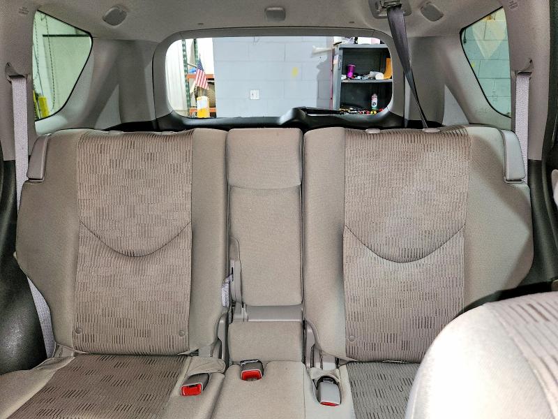 Photo 10 from auction – 2011 TOYOTA RAV4 with VIN JTMBF4DVXB5049118