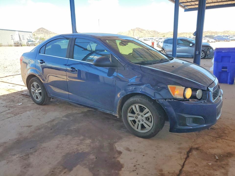 Photo 4 from auction – 2014 CHEVROLET SONIC with VIN 1G1JC5SB3E4121587