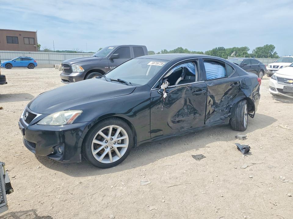 LEXUS IS 2011 with VIN JTHCF5C27B5052476 - Photo from auction