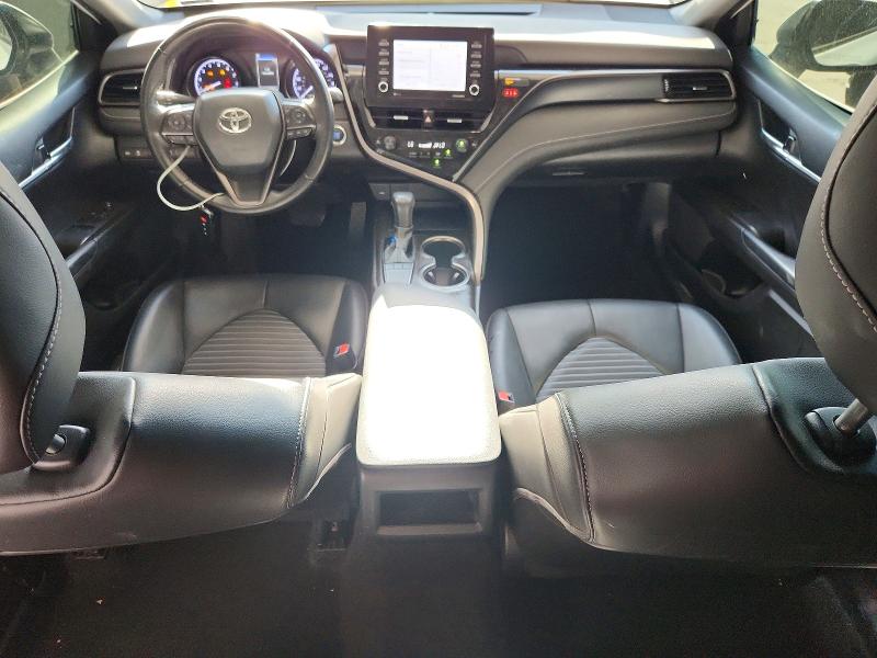 Photo 8 from auction – 2022 TOYOTA CAMRY with VIN 4T1T11AK4NU064084