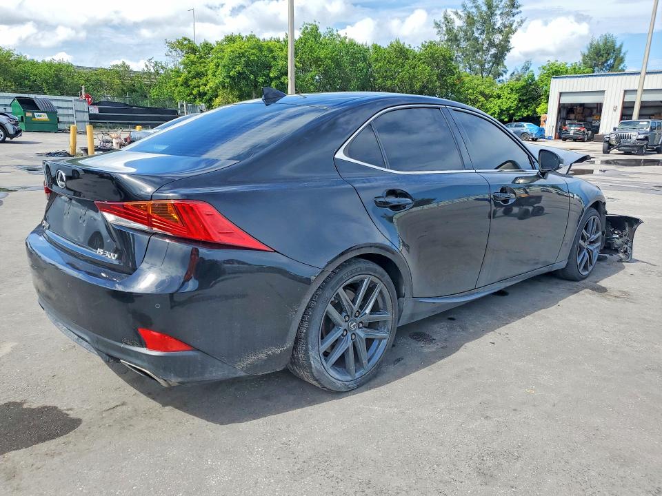 Photo 3 from auction – 2019 LEXUS IS with VIN JTHBA1D24K5096064
