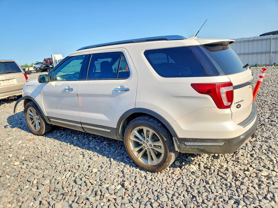 Photo 2 from auction – 2018 FORD EXPLORER with VIN 1FM5K8F88JGA68255