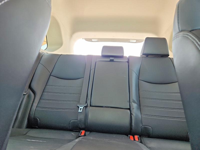 Photo 10 from auction – 2024 TOYOTA RAV4 with VIN 2T3A1RFV3RC427708