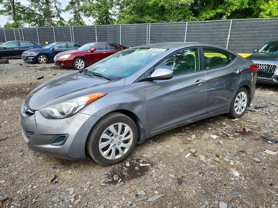 Photo 1 from auction – 2013 HYUNDAI ELANTRA with VIN 5NPDH4AE2DH198617