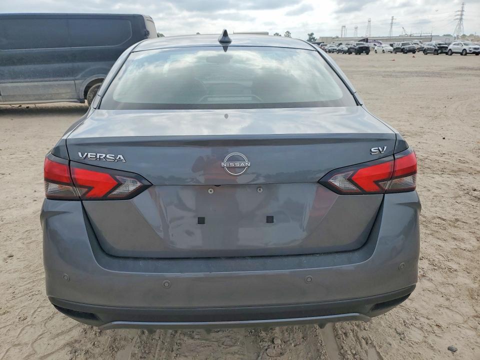 Zdjęcie 6 z aukcji – 2023 NISSAN VERSA z VIN 3N1CN8EV9PL874543