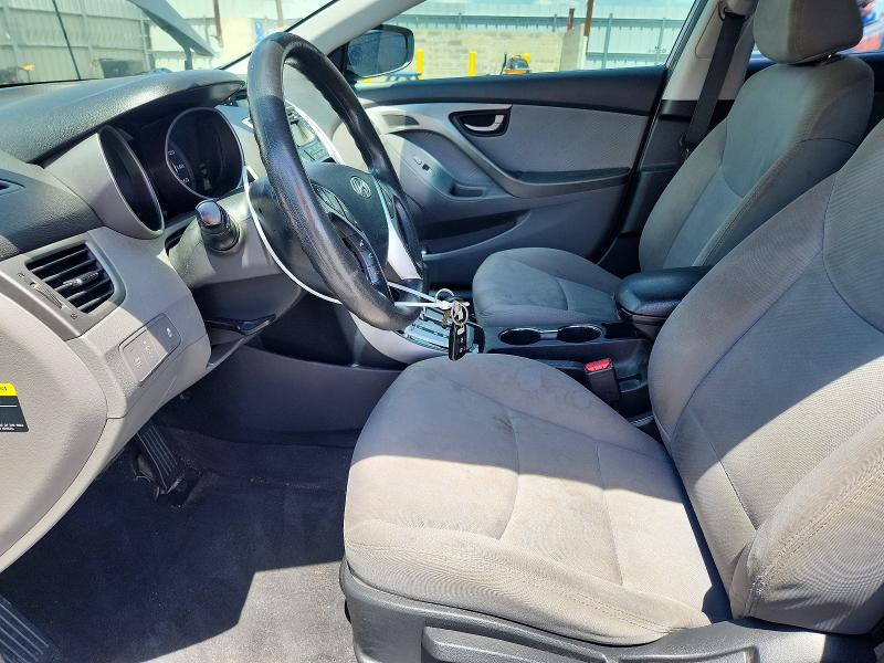 Photo 7 from auction – 2012 HYUNDAI ELANTRA with VIN KMHDH4AE3CU435423