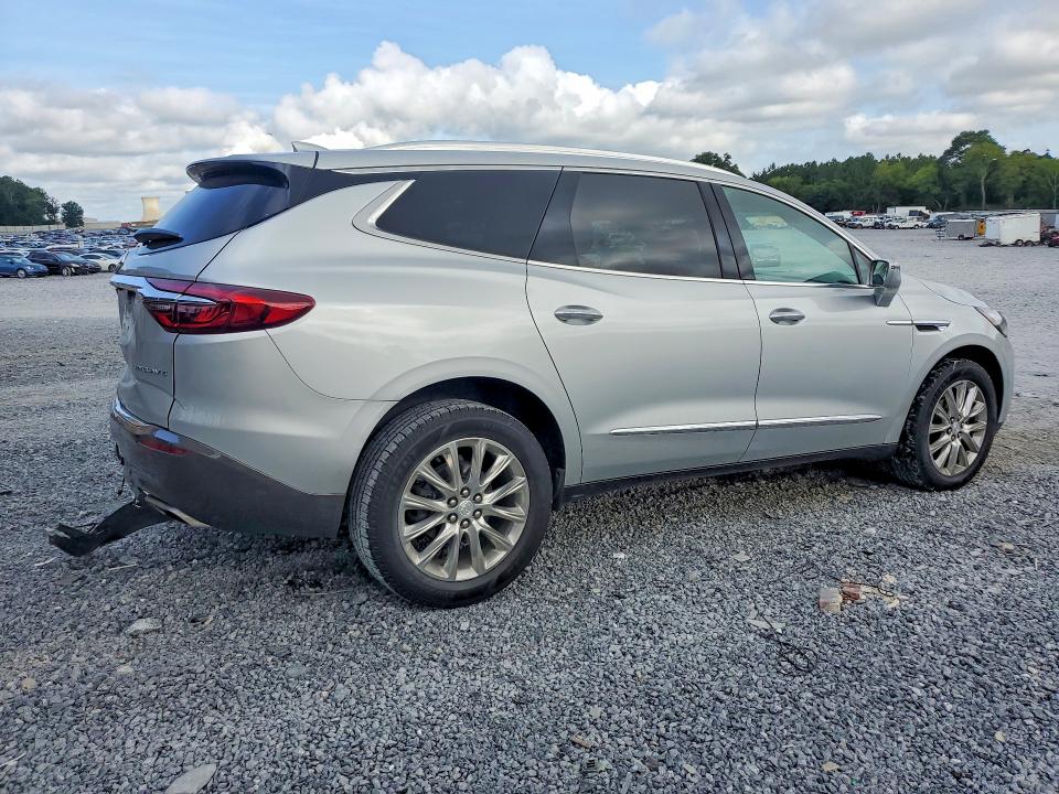 Photo 3 from auction – 2019 BUICK ENCLAVE with VIN 5GAERCKWXKJ232621
