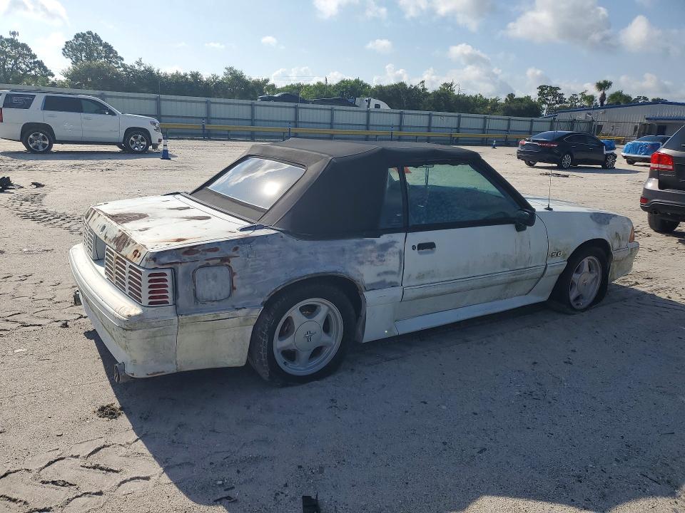 Photo 3 from auction – 1990 FORD MUSTANG with VIN 1FACP45E9LF159966