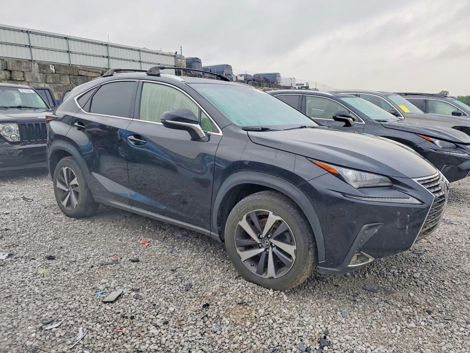 Photo 4 from auction – 2019 LEXUS NX 300 with VIN JTJBARBZ2K2198168
