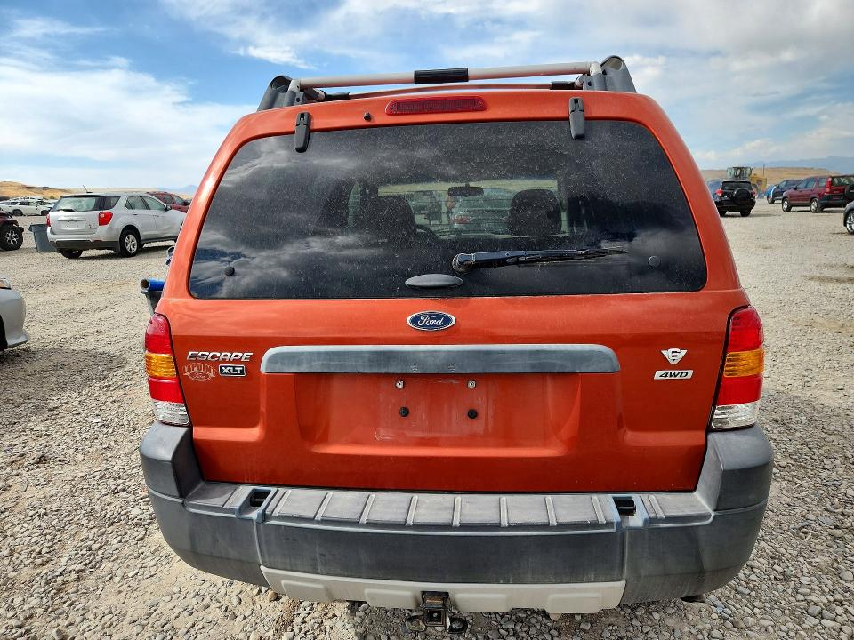 Photo 6 from auction – 2006 FORD ESCAPE with VIN 1FMCU931X6KA33929