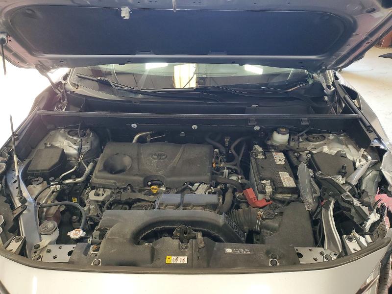 Photo 12 from auction – 2021 TOYOTA RAV4 with VIN JTMF1RFV1MD079224