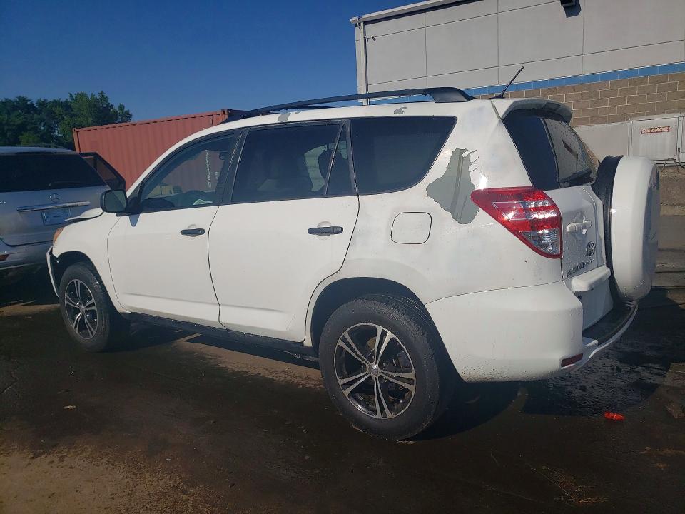 Photo 2 from auction – 2011 TOYOTA RAV4 with VIN 2T3BF4DVXBW136686