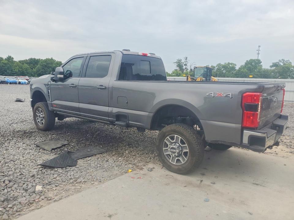 Photo 2 from auction – 2023 FORD F350 with VIN 1FT8W3BM9PEC42334