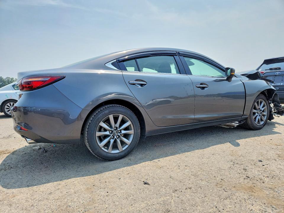 Photo 3 from auction – 2018 MAZDA 6 with VIN JM1GL1UM9J1336329
