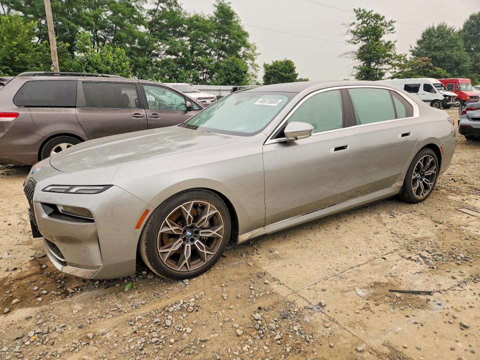 2025 BMW I7 - Търг №60670606