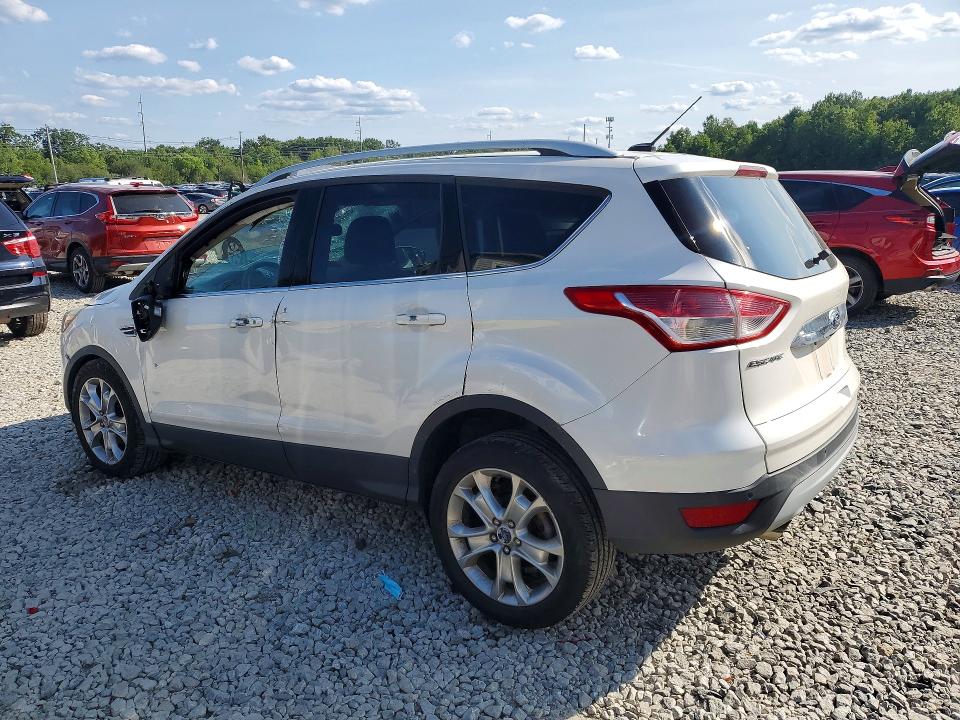 Photo 2 from auction – 2014 FORD ESCAPE with VIN 1FMCU0JXXEUE00107