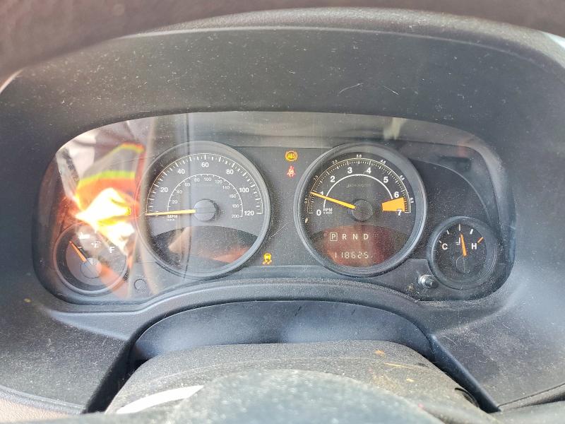 Photo 9 from auction – 2017 JEEP PATRIOT with VIN 1C4NJPBB0HD132092
