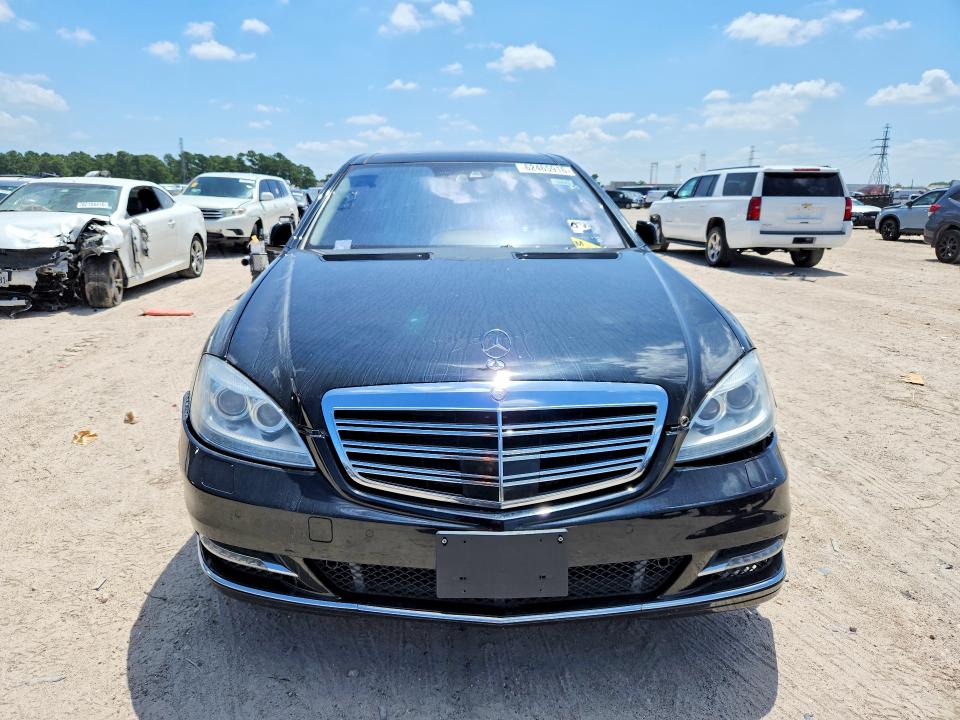 Photo 5 from auction – 2012 MERCEDES-BENZ S with VIN WDDNG7GB3CA434760