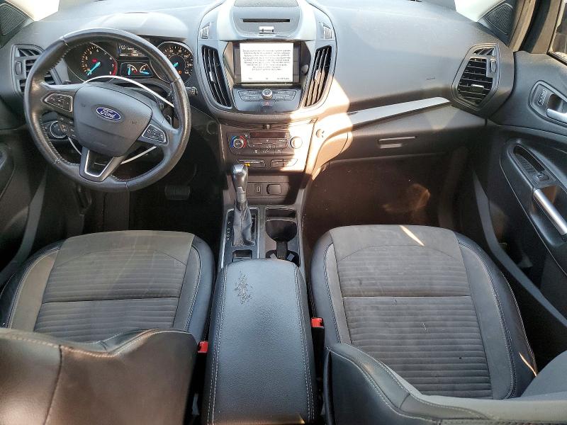 Photo 8 from auction – 2017 FORD ESCAPE with VIN 1FMCU0GD7HUD16036