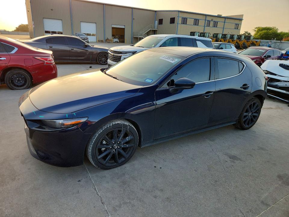 MAZDA 3 2020 with VIN JM1BPANM3L1163441 - Photo from auction