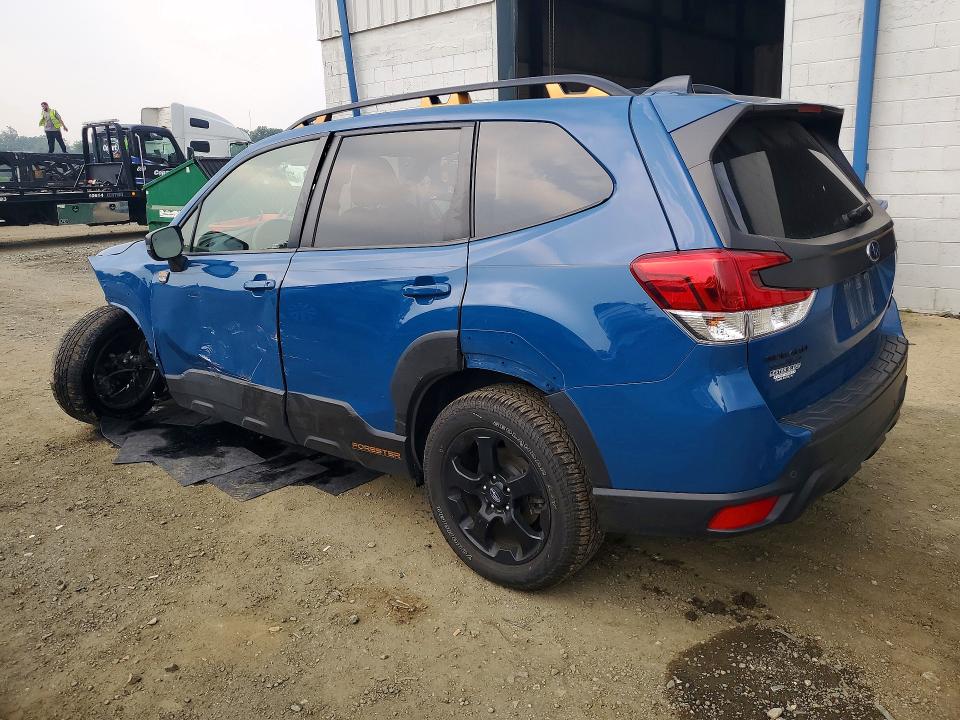 Фото 2 с аукциона – 2024 SUBARU FORESTER с VIN JF2SKAJC1RH521245