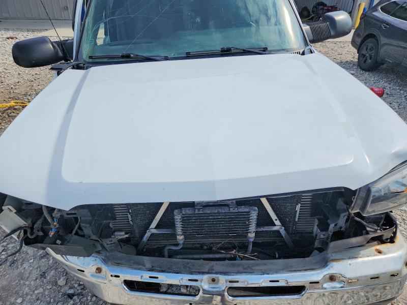 Снимка 11 от търг – 2004 CHEVROLET SILVERADO с VIN 1GCHK29224E387916