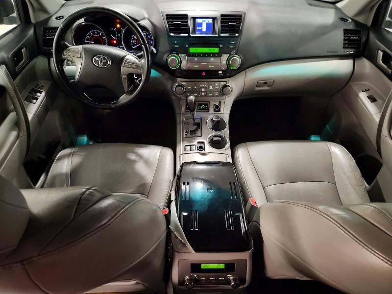 Zdjęcie 8 z aukcji – 2010 TOYOTA HIGHLANDER z VIN 5TDJK3EH8AS014516