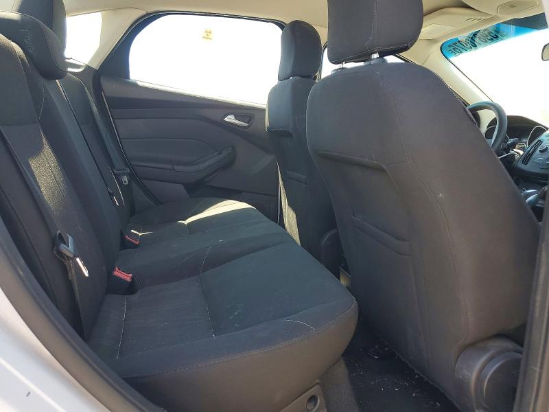 Photo 10 from auction – 2016 FORD FOCUS with VIN 1FADP3F26GL302043