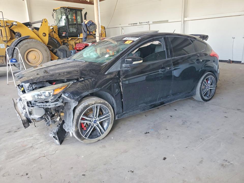 FORD FOCUS 2018 with VIN 1FADP3L92JL279112 - Photo from auction