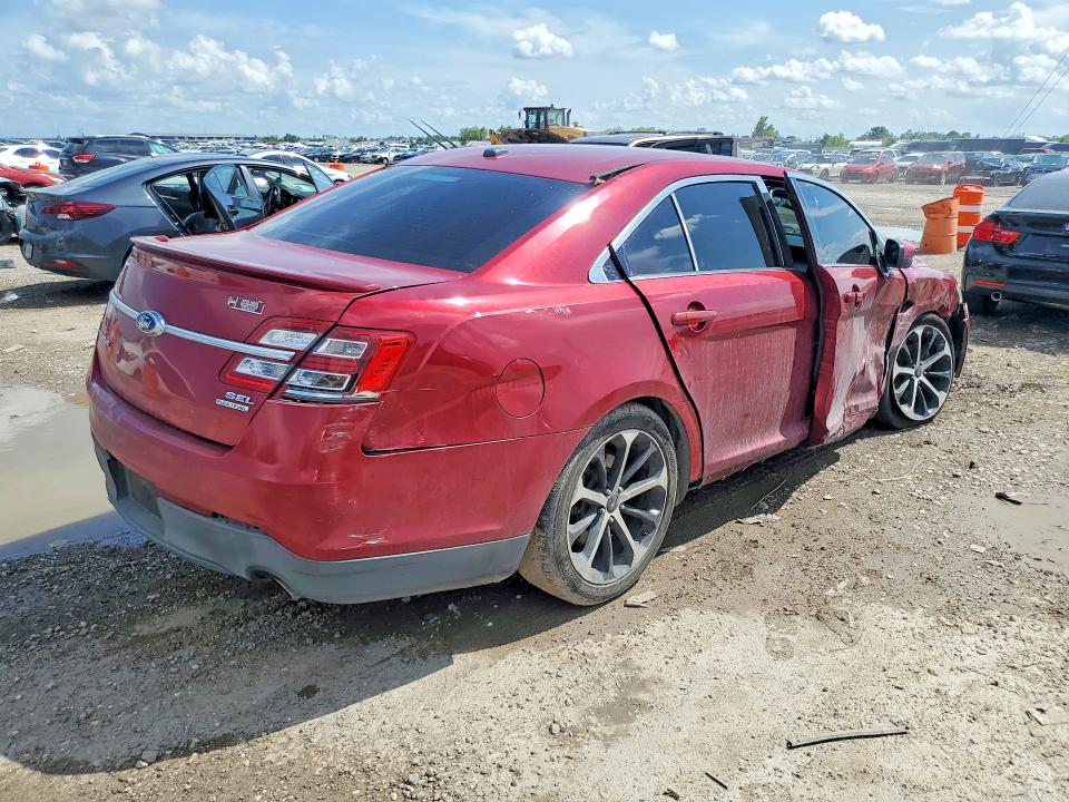 Photo 3 from auction – 2015 FORD TAURUS with VIN 1FAHP2E88FG161694