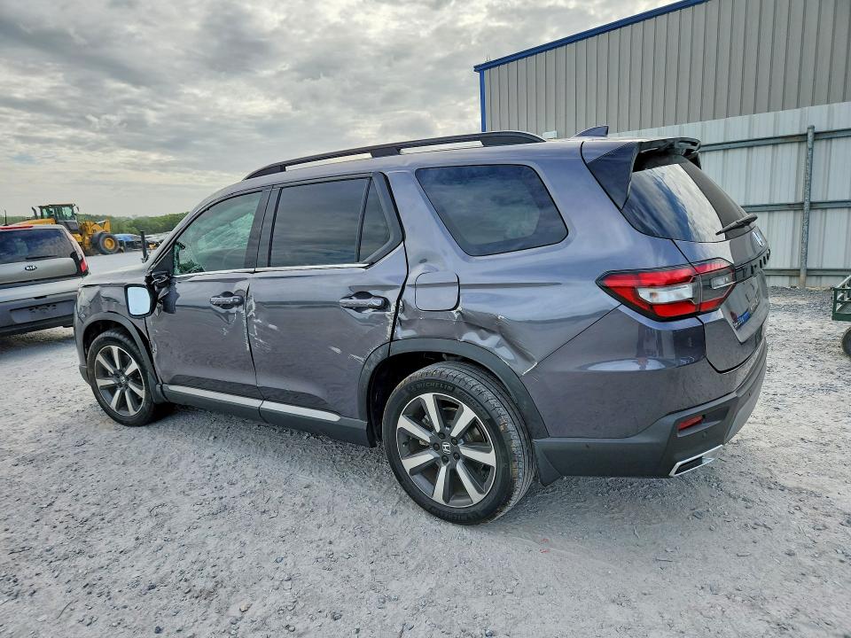Photo 2 from auction – 2025 HONDA PILOT with VIN 5FNYG2H75SB016405
