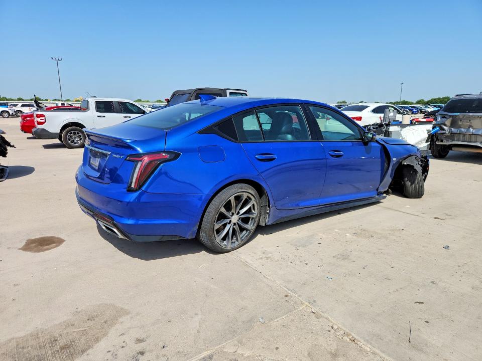 Photo 3 from auction – 2022 CADILLAC CT5 with VIN 1G6DU5RK0N0128045