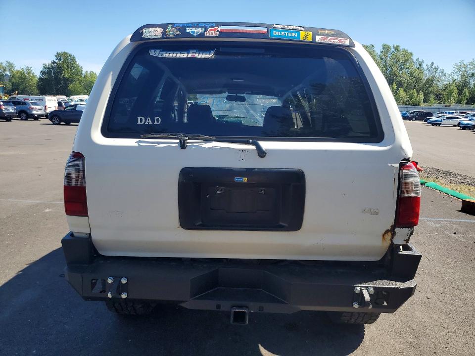Photo 6 from auction – 1998 TOYOTA 4RUNNER with VIN JT3HN86R5W0146352