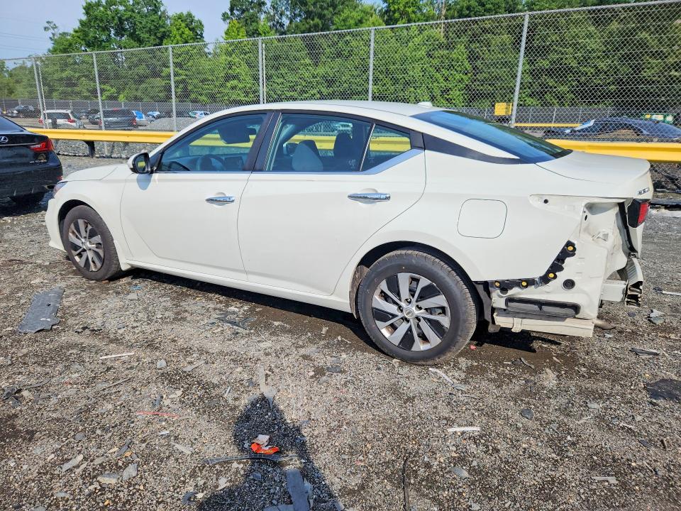 Photo 2 from auction – 2019 NISSAN ALTIMA with VIN 1N4BL4BW3KC217848