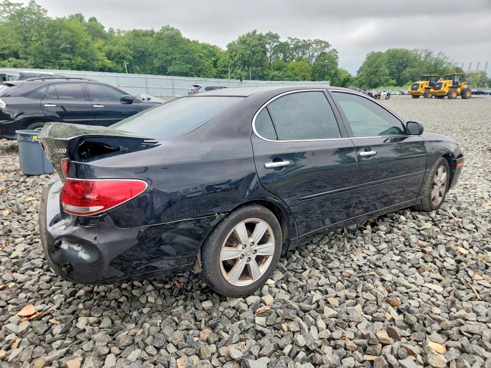 Foto 3 de la subasta – 2005 LEXUS ES con VIN JTHBA30G155089199