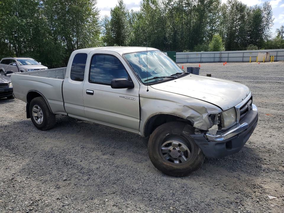 Photo 4 from auction – 2000 TOYOTA TACOMA with VIN 5TEWN72N9YZ711348