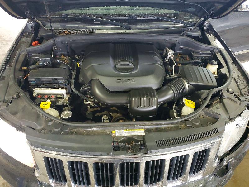 Photo 12 from auction – 2011 JEEP GRAND CHEROKEE with VIN 1J4RR5GG2BC738097