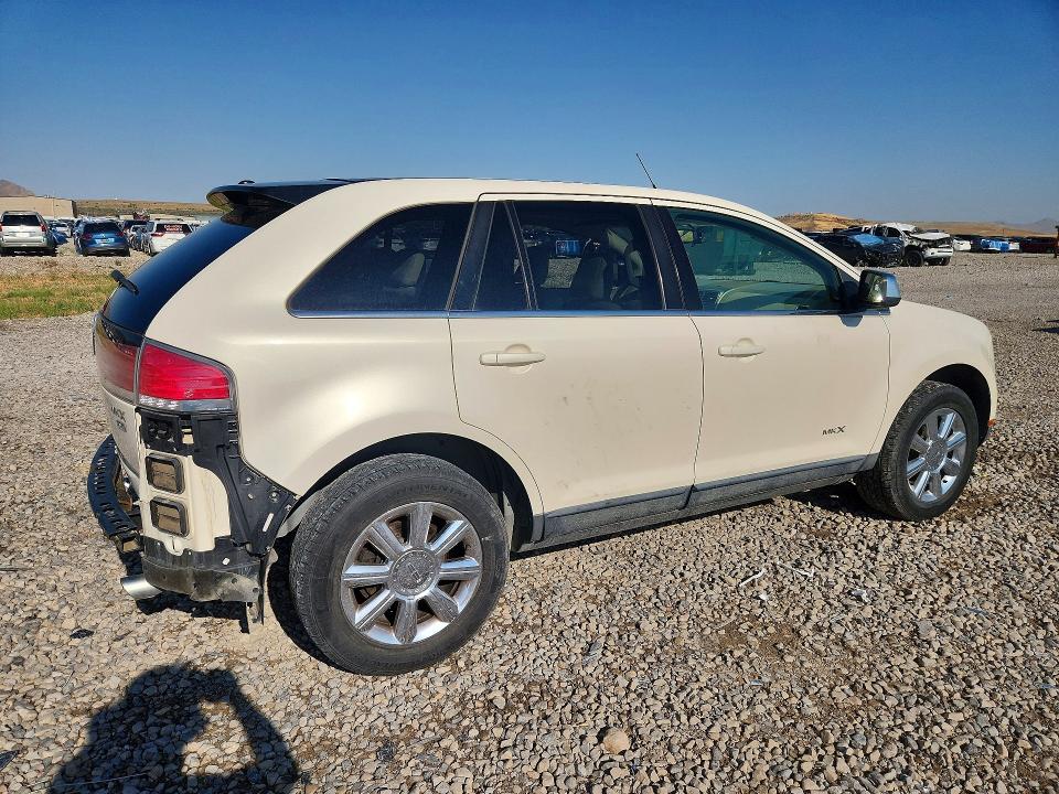 Photo 3 from auction – 2007 LINCOLN MKX with VIN 2LMDU88C37BJ03179
